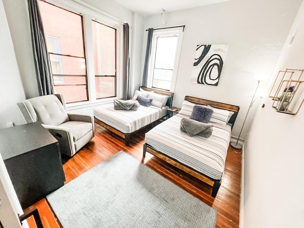 Gaslamp 2Bdrm - W Parking & 4 Beds #404 Hotel San Diego Buitenkant foto
